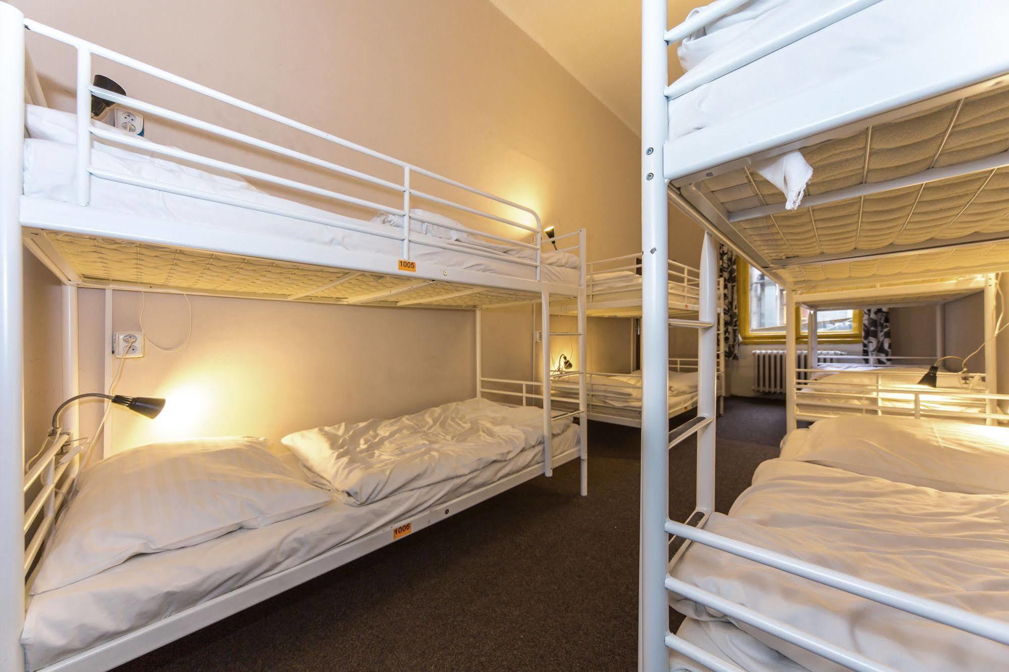 Hostel Orange Prága Kültér fotó